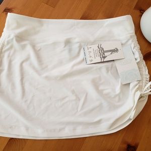 Brand new white cover up